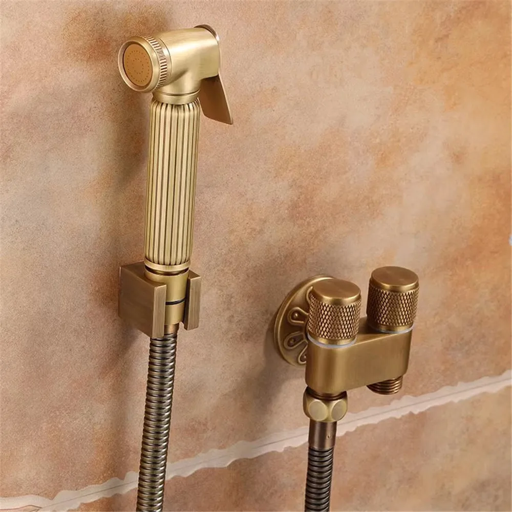 Plunger Toilet - Antique Bronze Toilet bidet sprayer set